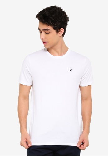 white t shirt casual