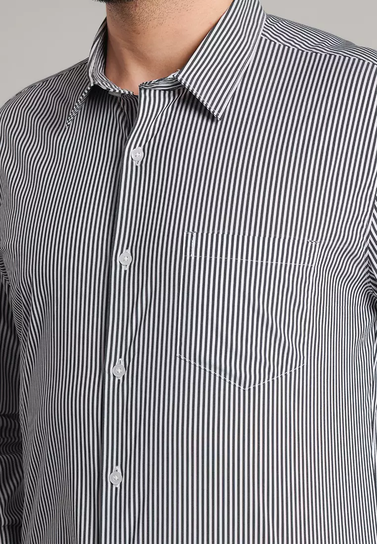 MOC Kemeja Lengan Panjang Stripes Pria Myles - Black