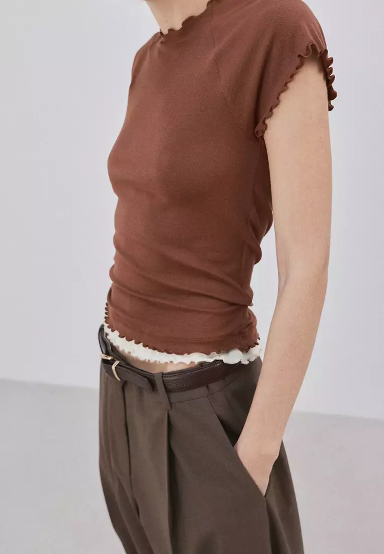 Contrasting T-Shirt