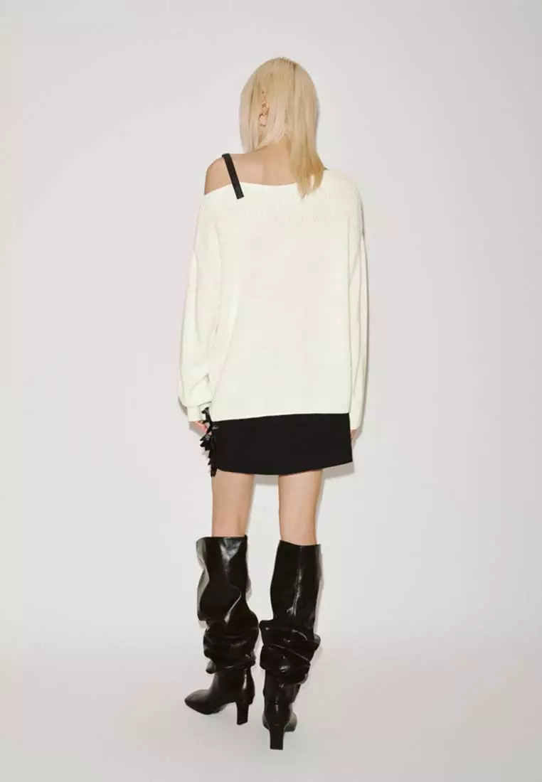 Asymmetric Neck Cat Graphic Print Off Shoulder Loose Knit Top