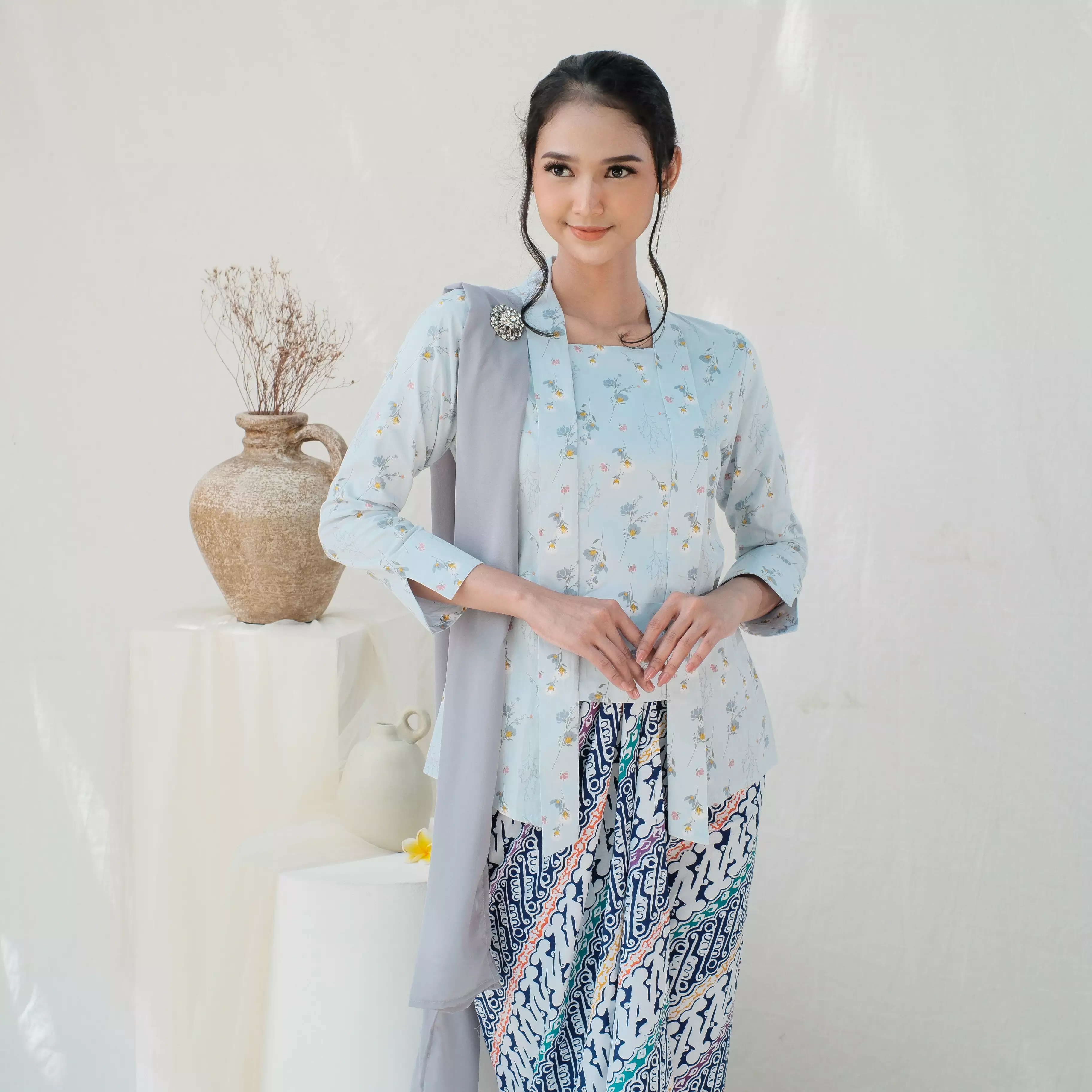 Jual Khalisa Batik Kebaya Katun Jepang Gendhis Soft bLue 02 By Khalisa