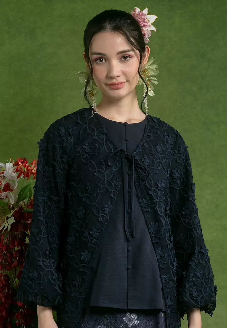 Qaseh Lace Long Kebaya Set