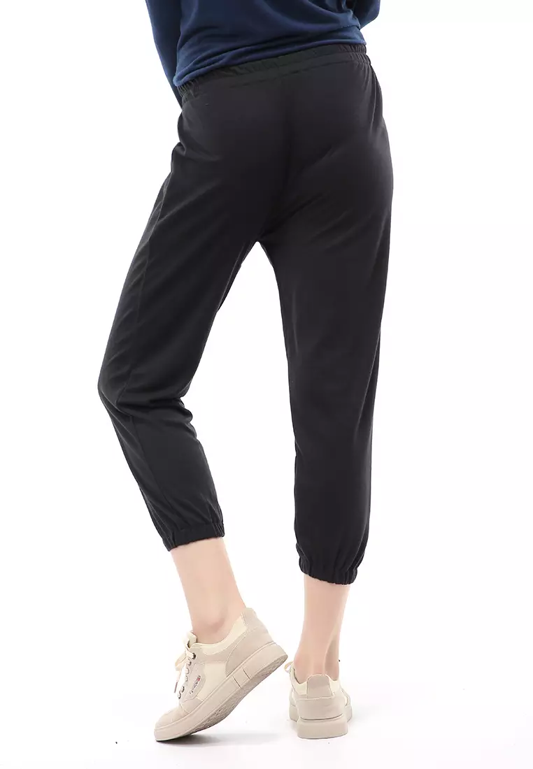 Nabila Legging Karet Muslimah Polos Bawahan Wanita Regular Fit - Hitam