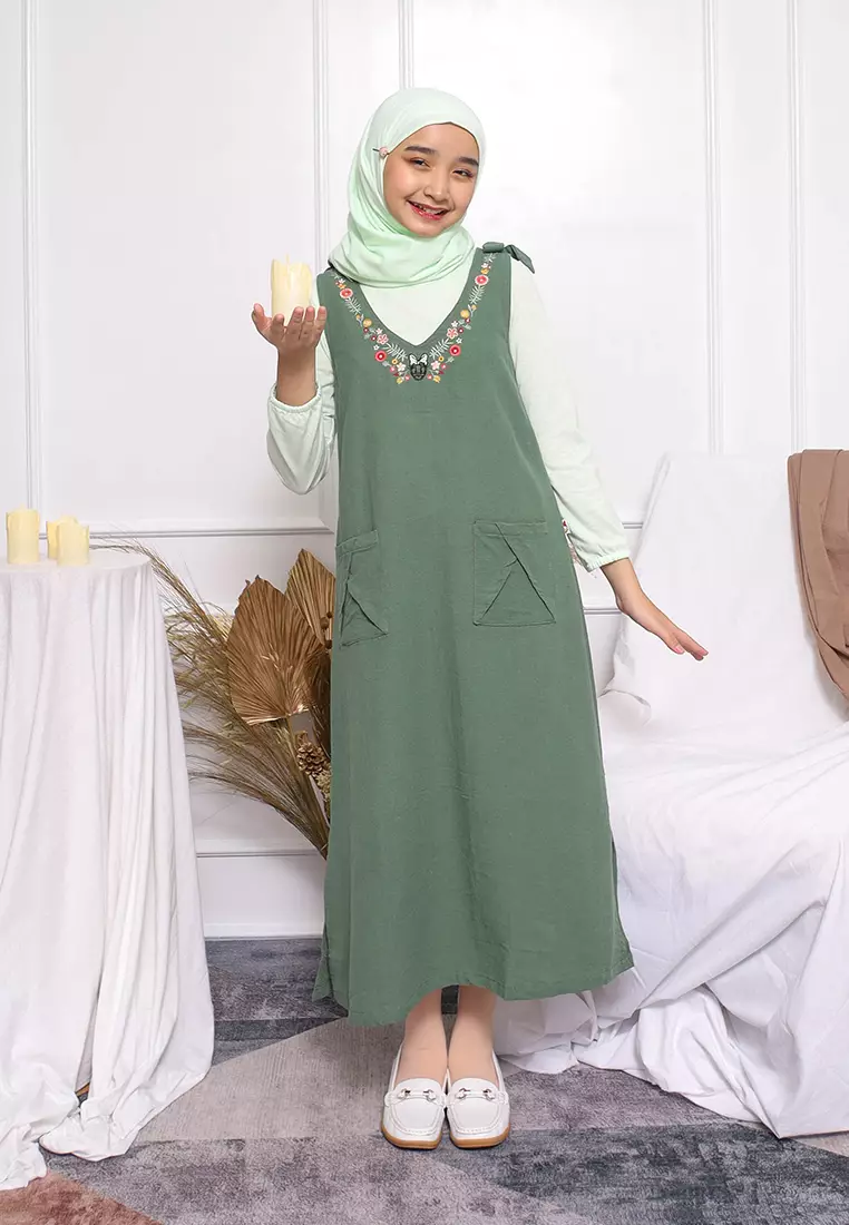 Daisy overall dress on sale