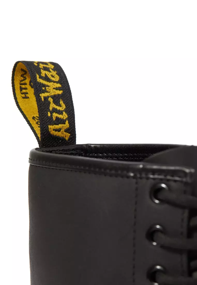 1460 GREASY LEATHER LACE UP BOOTS