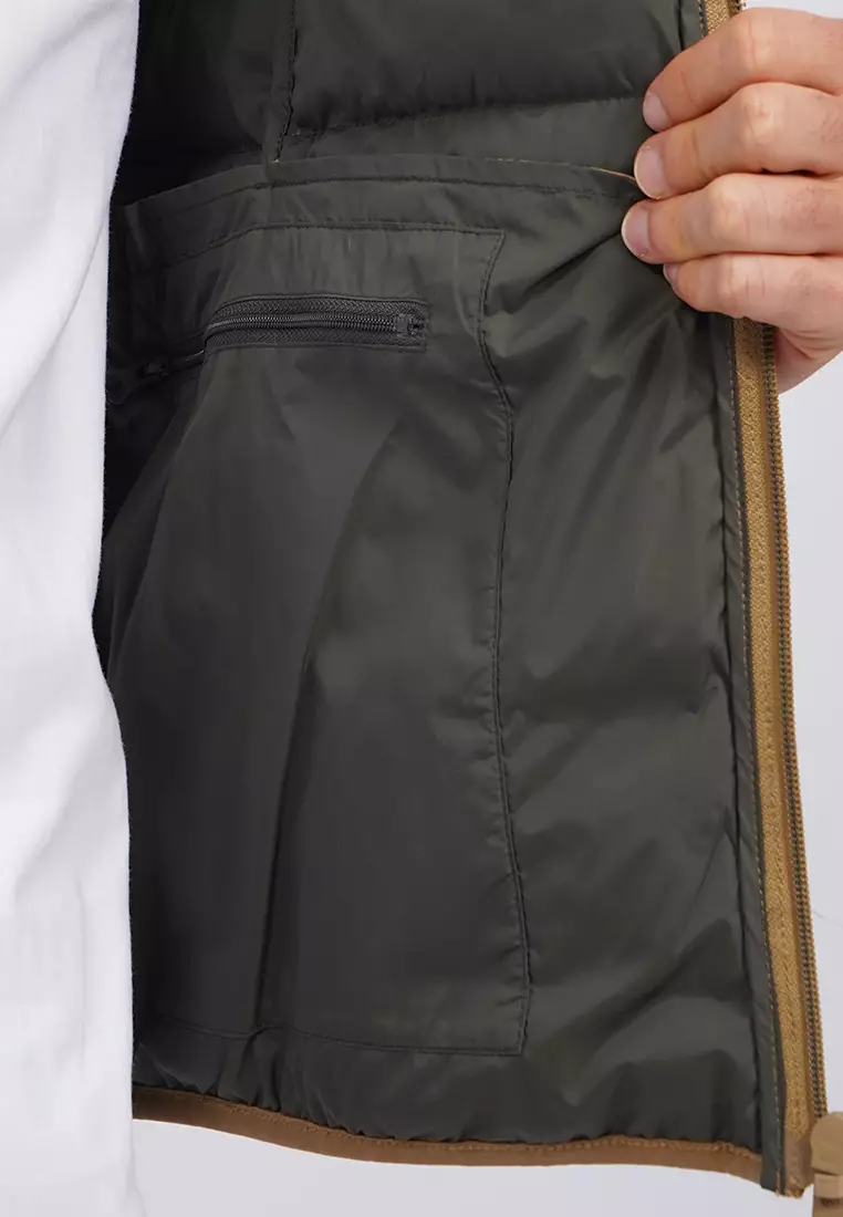 Slim Fit Water Repellent Vest
