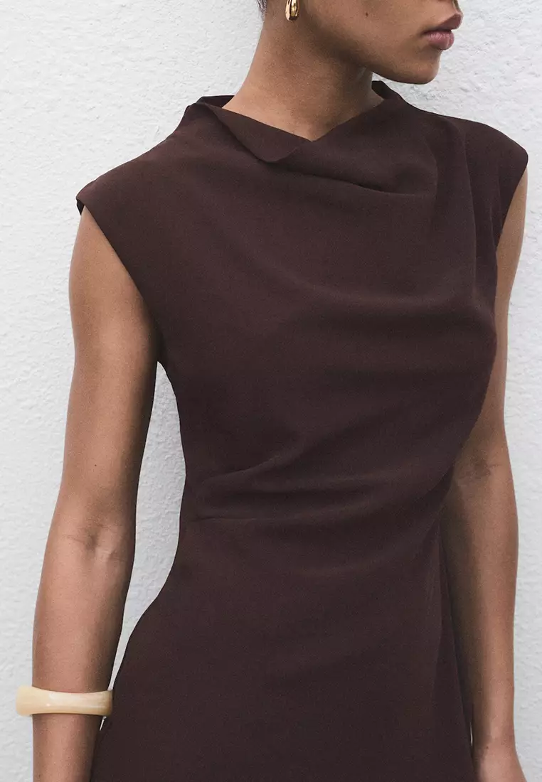 Short Dress With Draped Collar