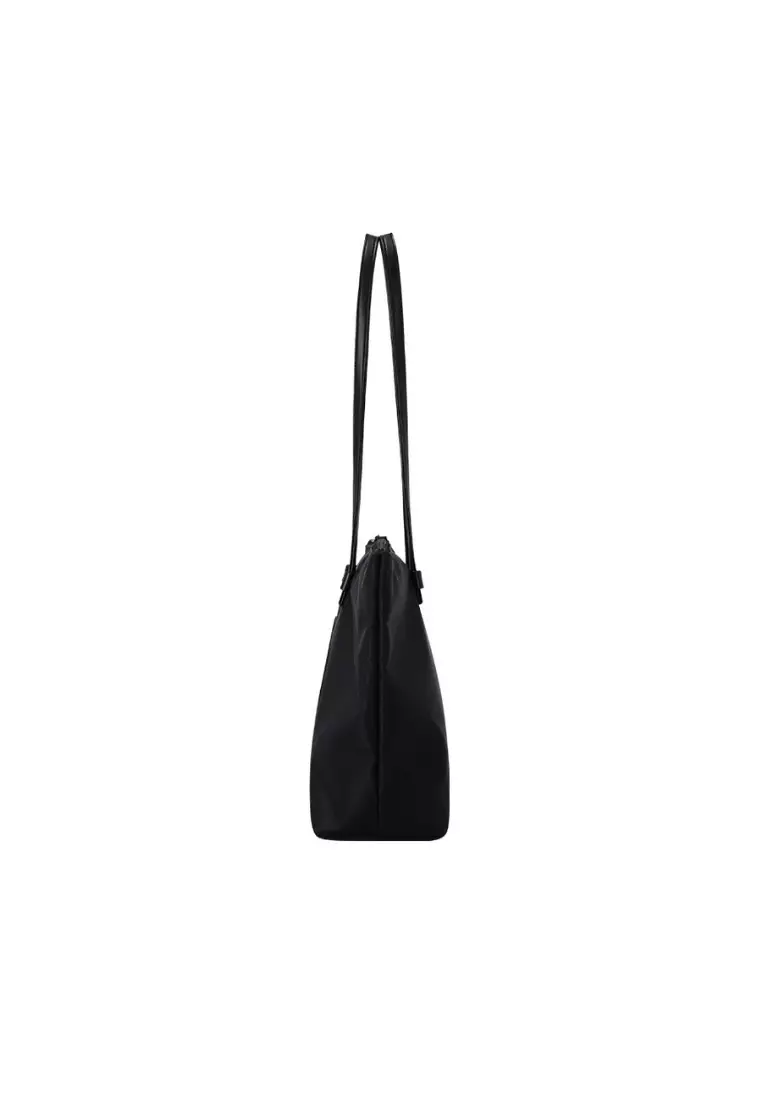 Buy MARHEN.J Bello Comfort Bag Nylon, Apple Leather 2024 Online ...