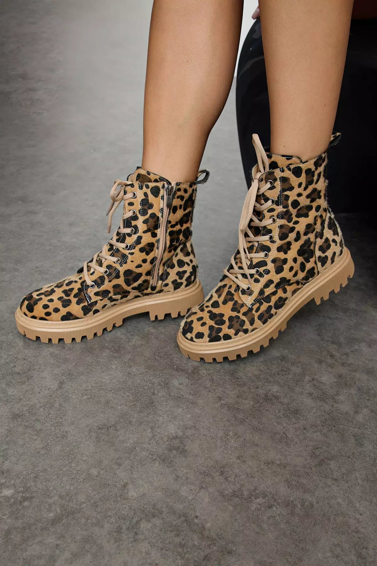 Brown Leopard Print Lace Up Women's Ankle Boots - Takaw25Bo00059