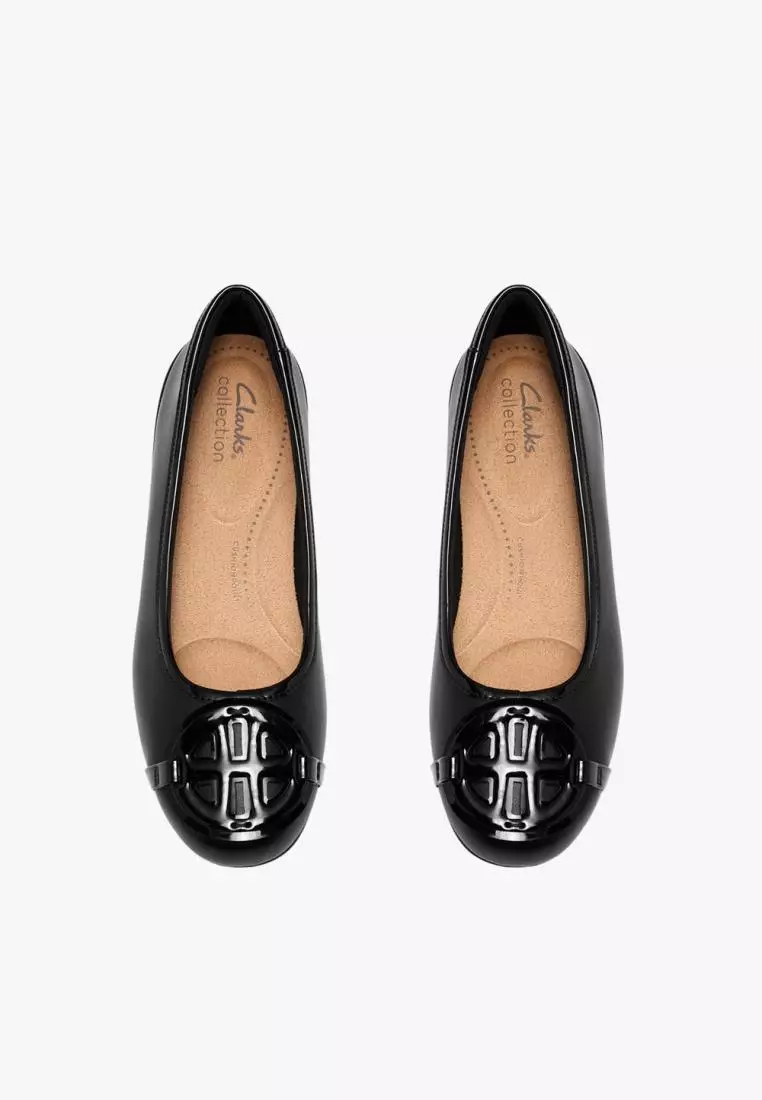 Jual CLARKS Clarks Womens Cathrynn Luna - Black/Black Pat Original 2026 ...