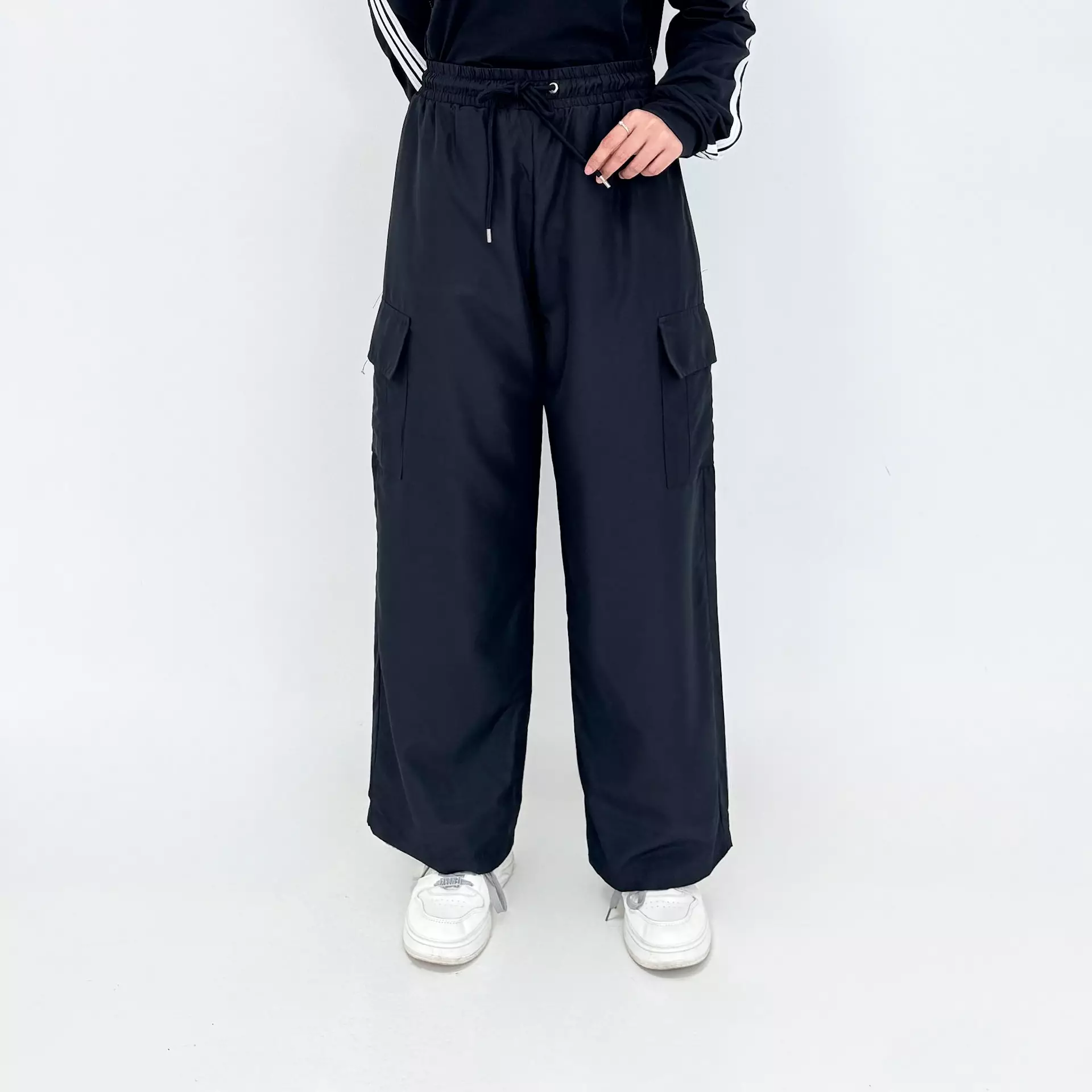 Set Sporty Cargo Alia HITAM Setelan Olahraga Jacket