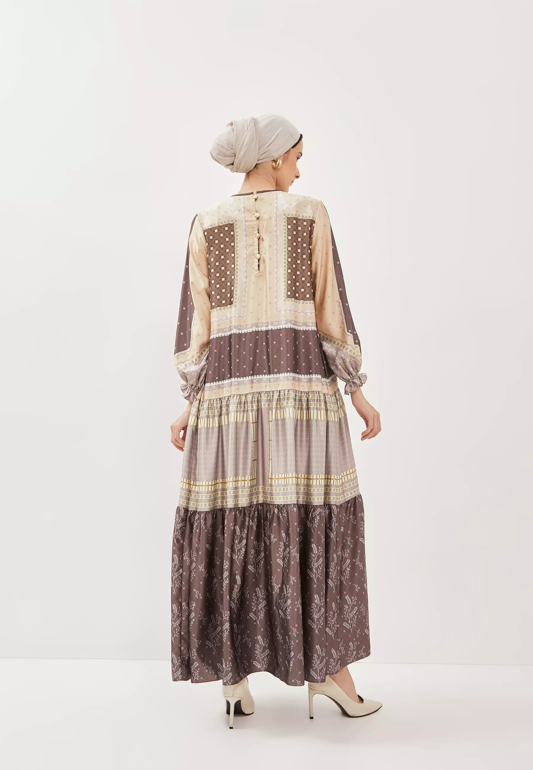 Kamilaa by Itang Yunasz Dress Minatory Brown