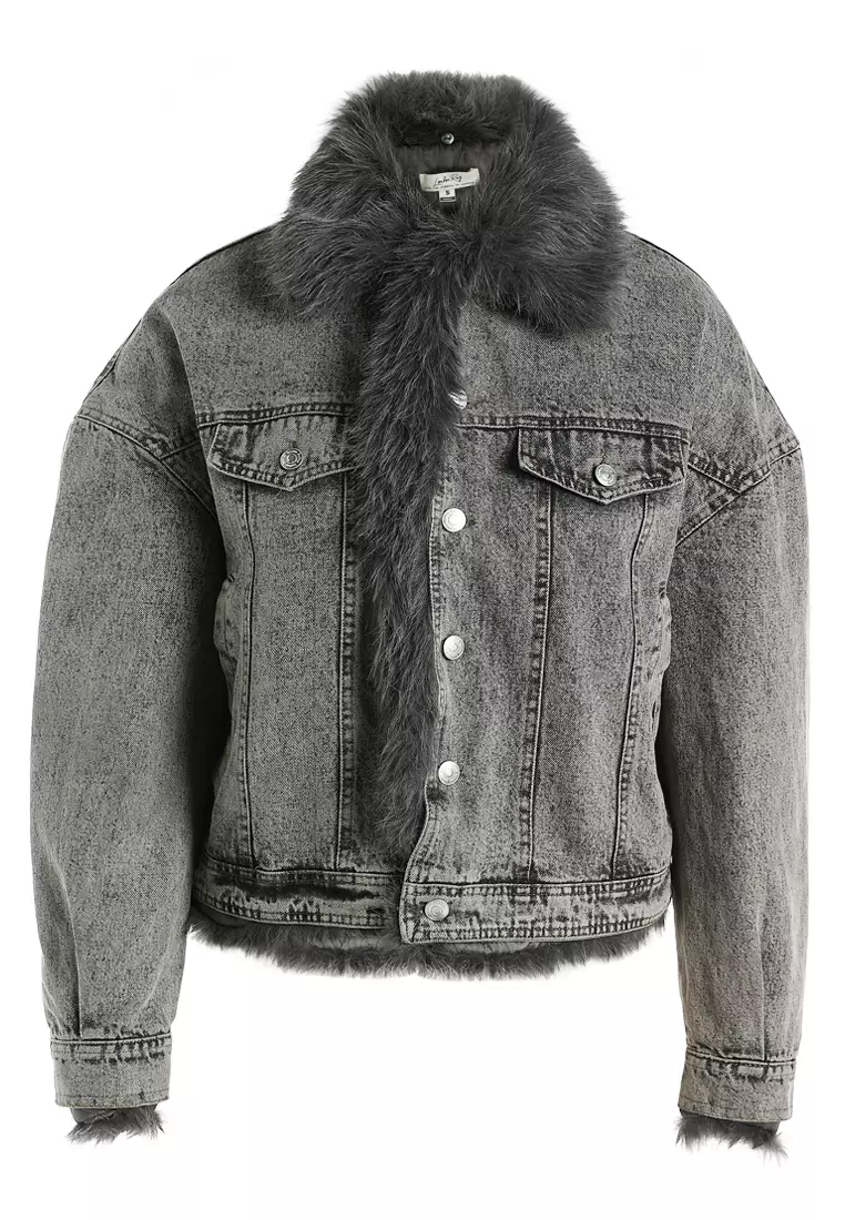Jaket Denim Kerah Bulu Palsu Warna Abu-abu