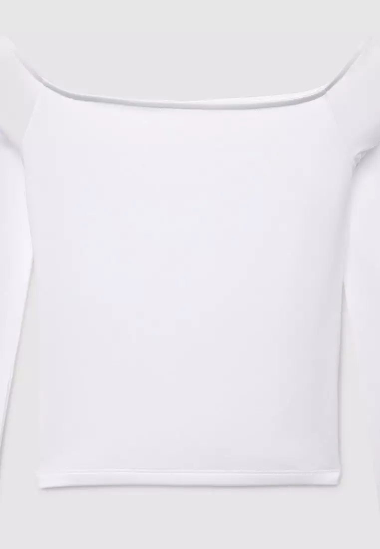 Woman Long-Sleeved T-Shirt