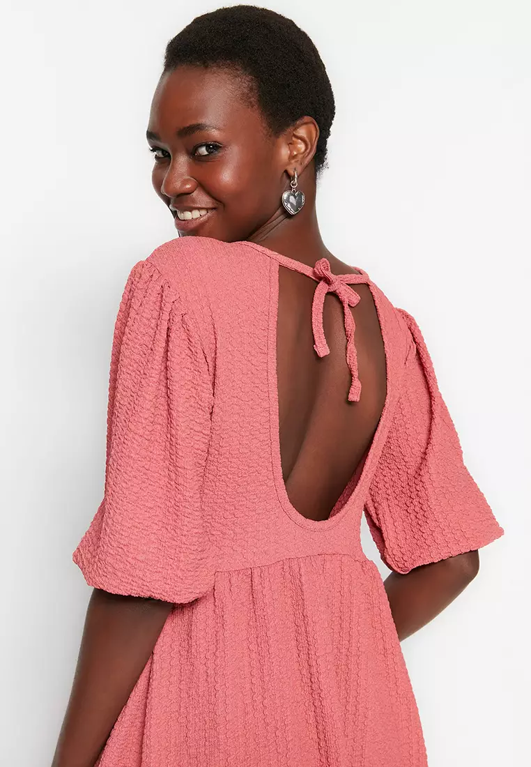 Pink balloon sleeve dress shop