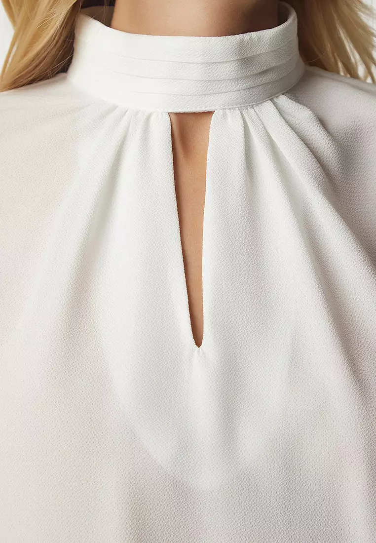 White high neck top blouse