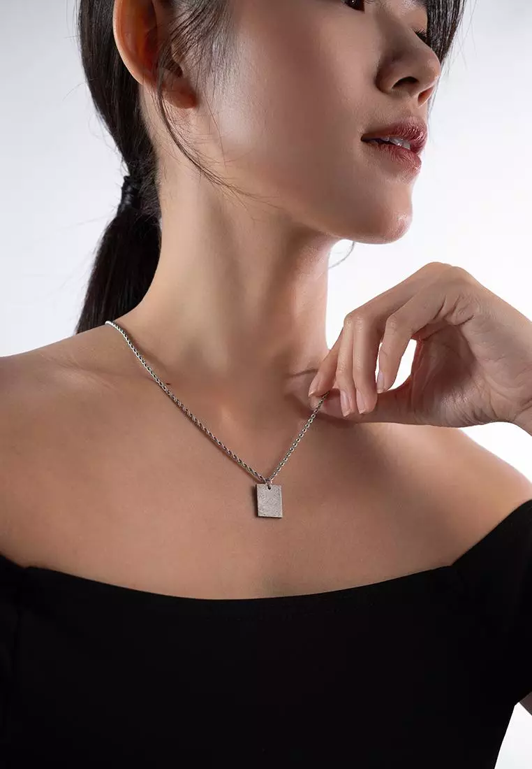 Card Muonionalusta Meteorite Pendant