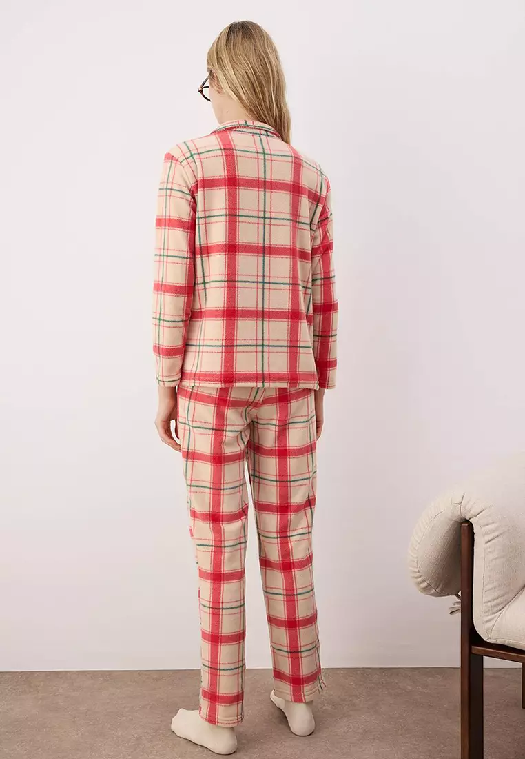 Embroidered Plaid Polar Winter Knitted Pajama Set