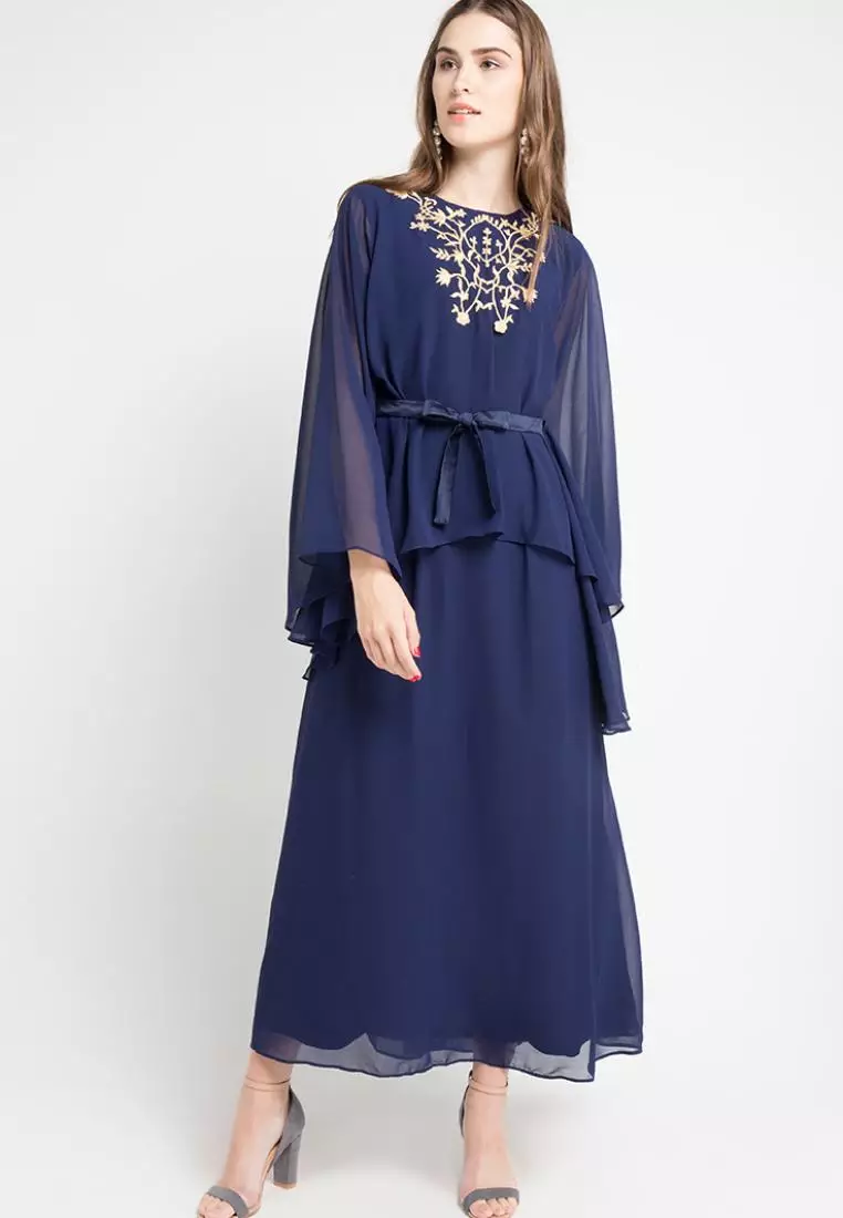 Jual The Pink Label Gold Lace Caftan Dress in Navy Original 2024