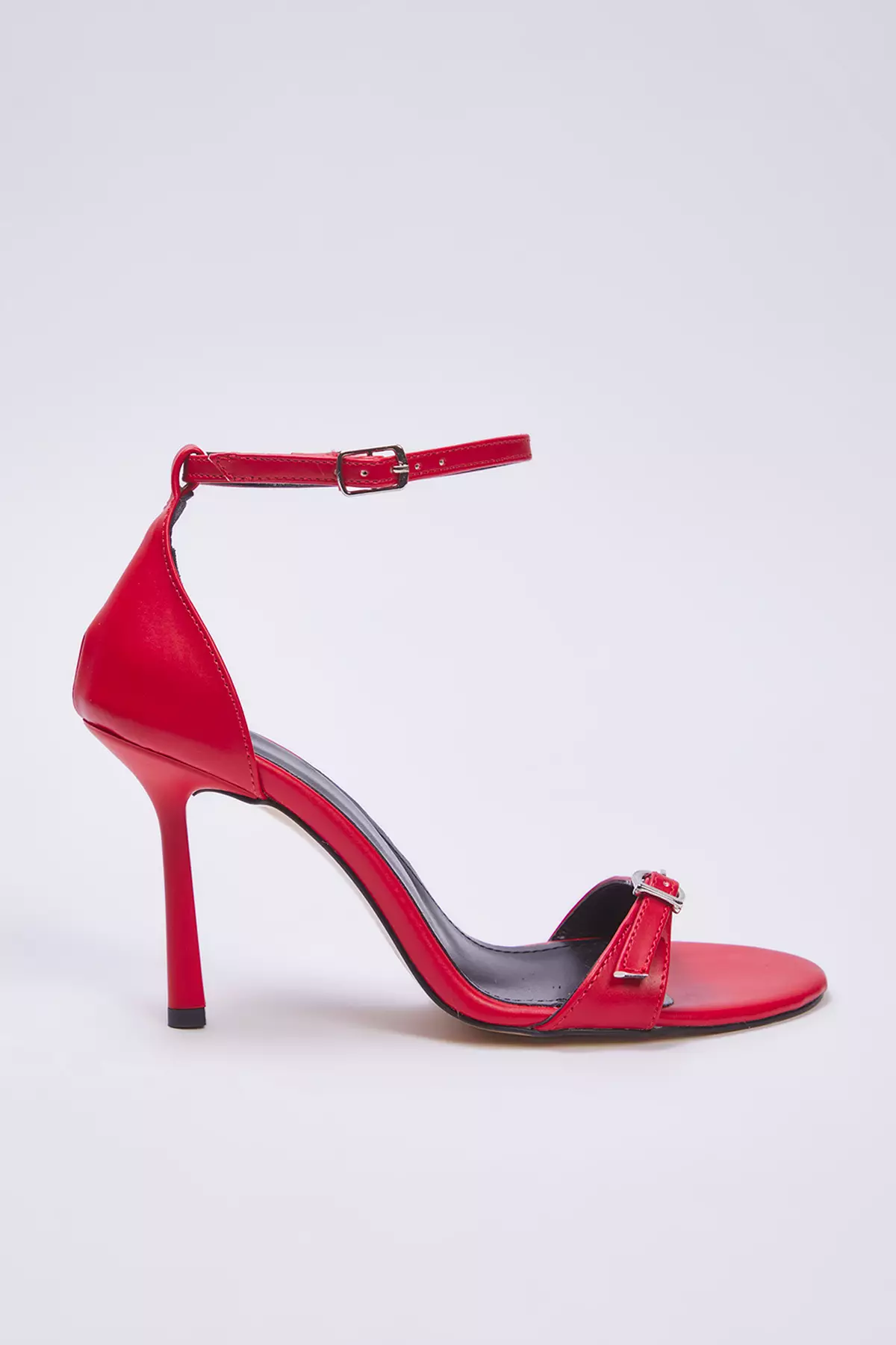 Red Buckle Thin Heels Women Classic Heels Shoes Takss25To00019