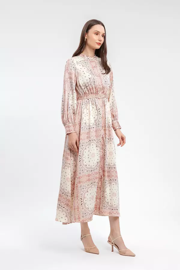 MINIMAL - Latvia - Gaun Satin Motif Bandana - Pink Warna Pink_Light