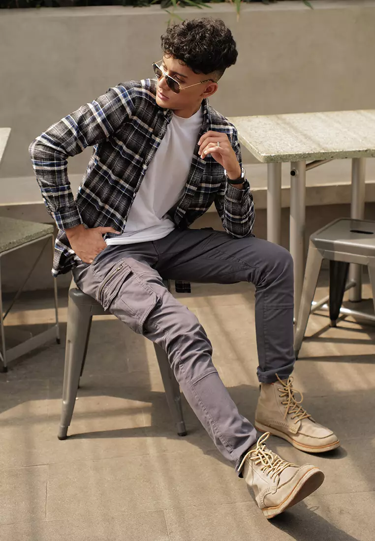 Celana Panjang Cargo Asymetric Stretch Cotton Oxcon Dark Grey