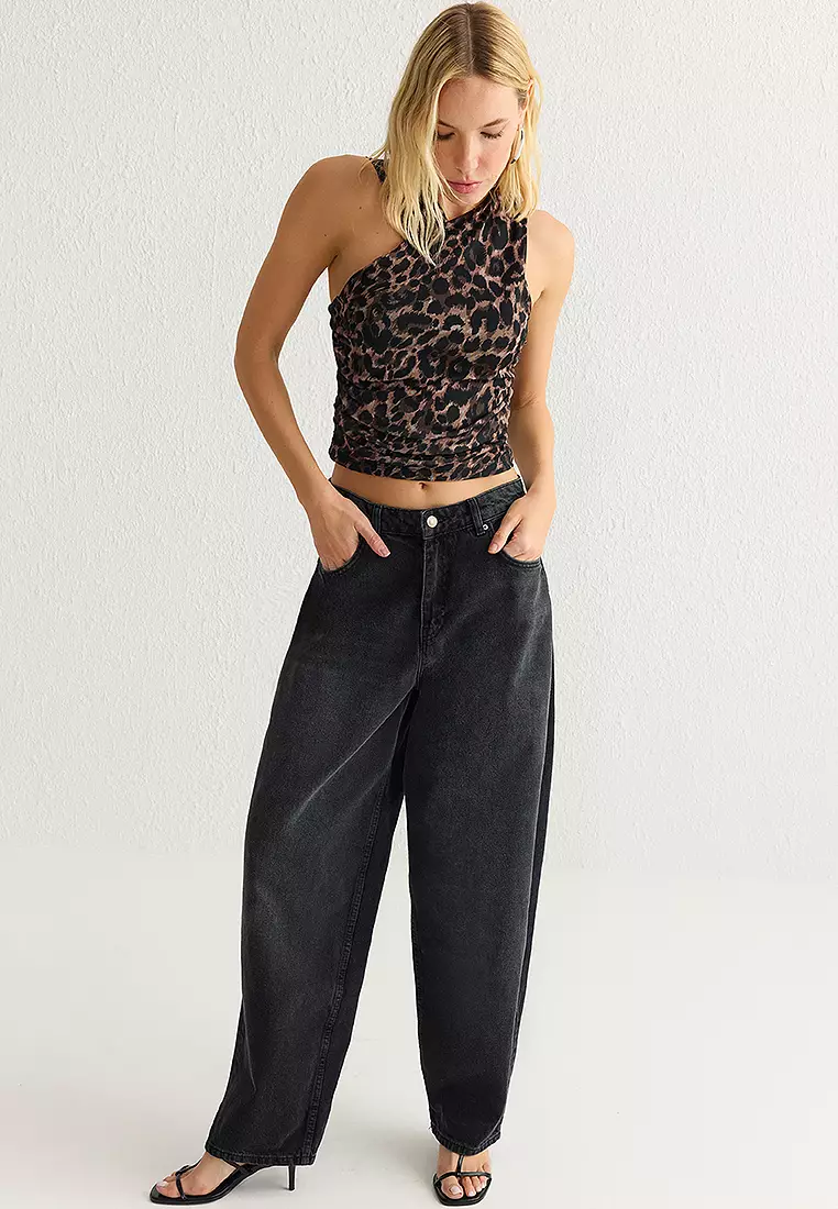 Abito In Maglia Aderente Trendyol Donna – Modello Asimmetrico Con Colletto, Manica Lunga, Perfetto Per Occasioni Eleganti E Serate, Nero, Composizione Elasticizzata - 2