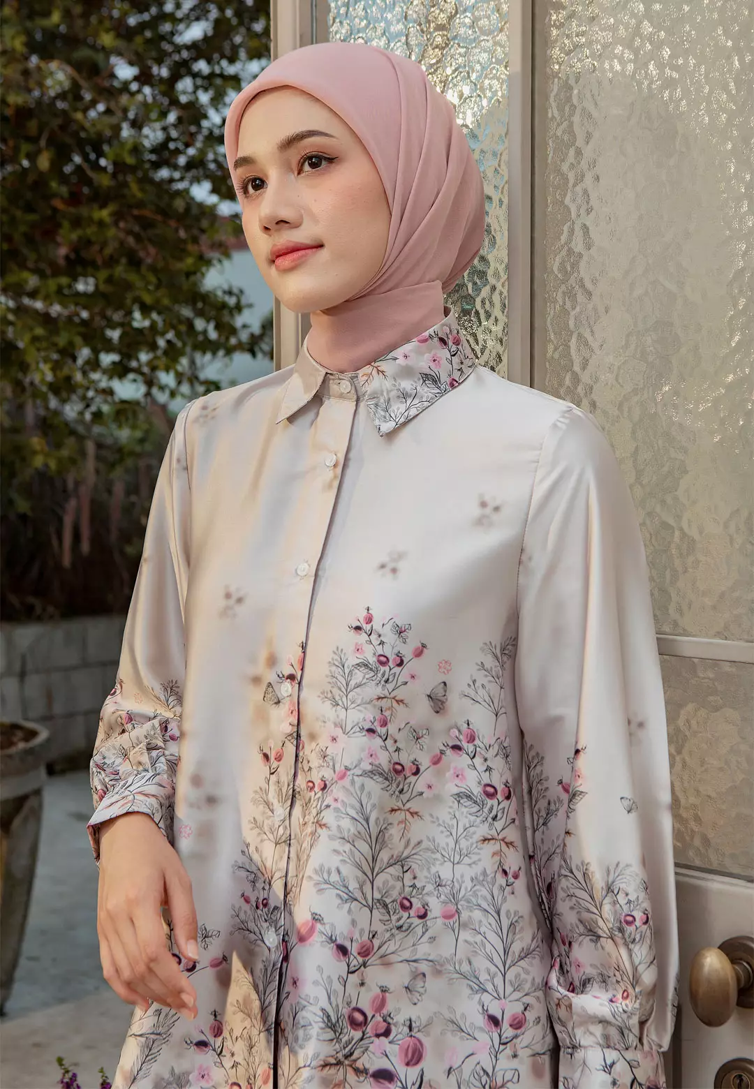 HijabChic Lena Soft Beige Top - Atasan Lebaran Wanita Motif Floral Lembut Feminim
