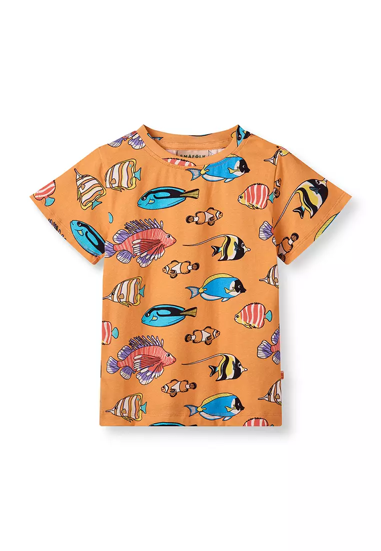 T-shirt with fish