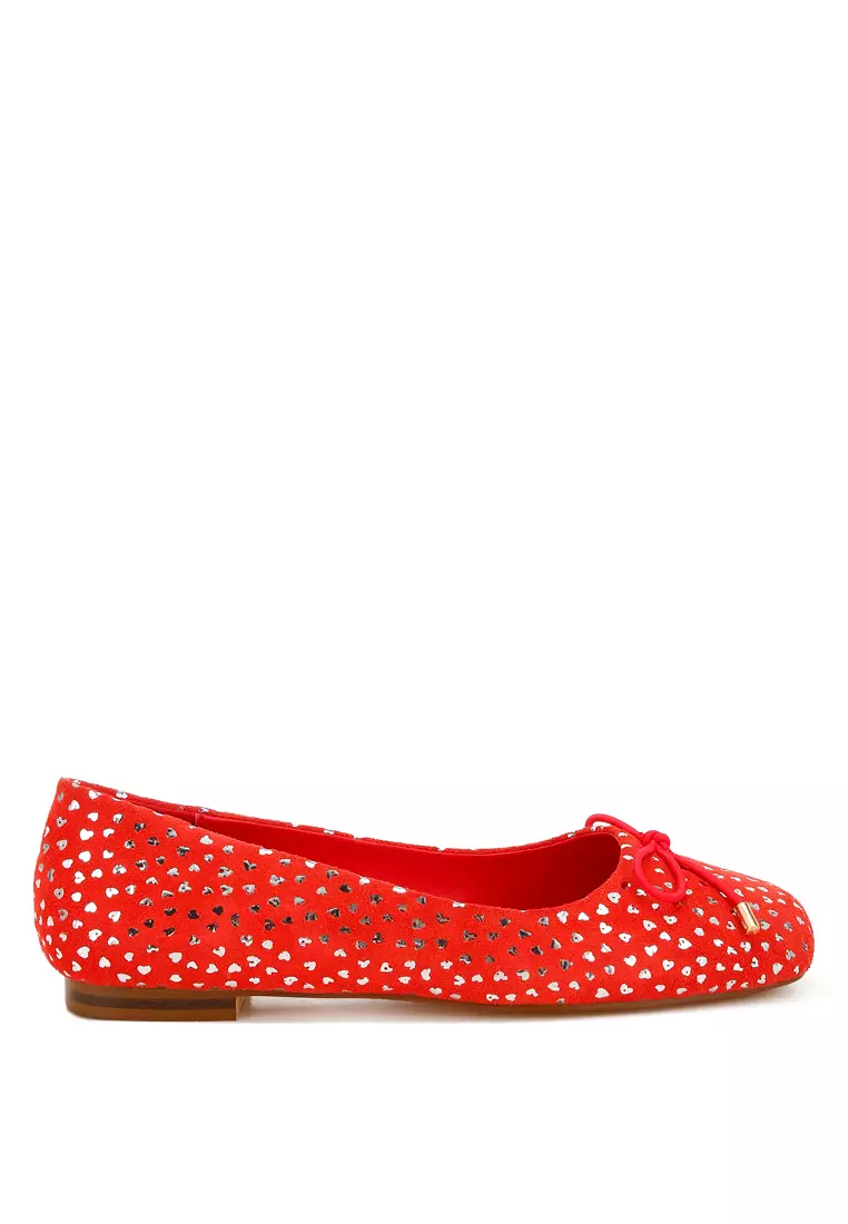 Discount on Rag & CO.  shoes - SKU: Bow Detail Embossed Suede Ballerinas Red