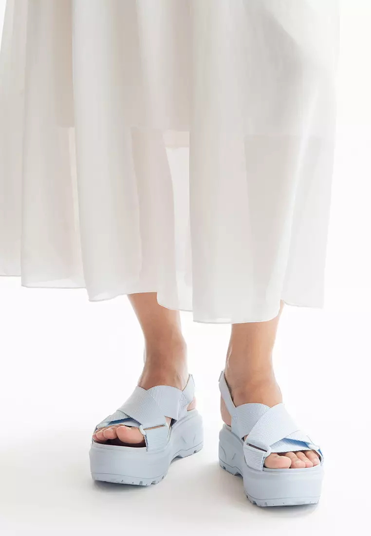 UNISEX CITY REBEL WEBBING CROSS-OVER SANDALS