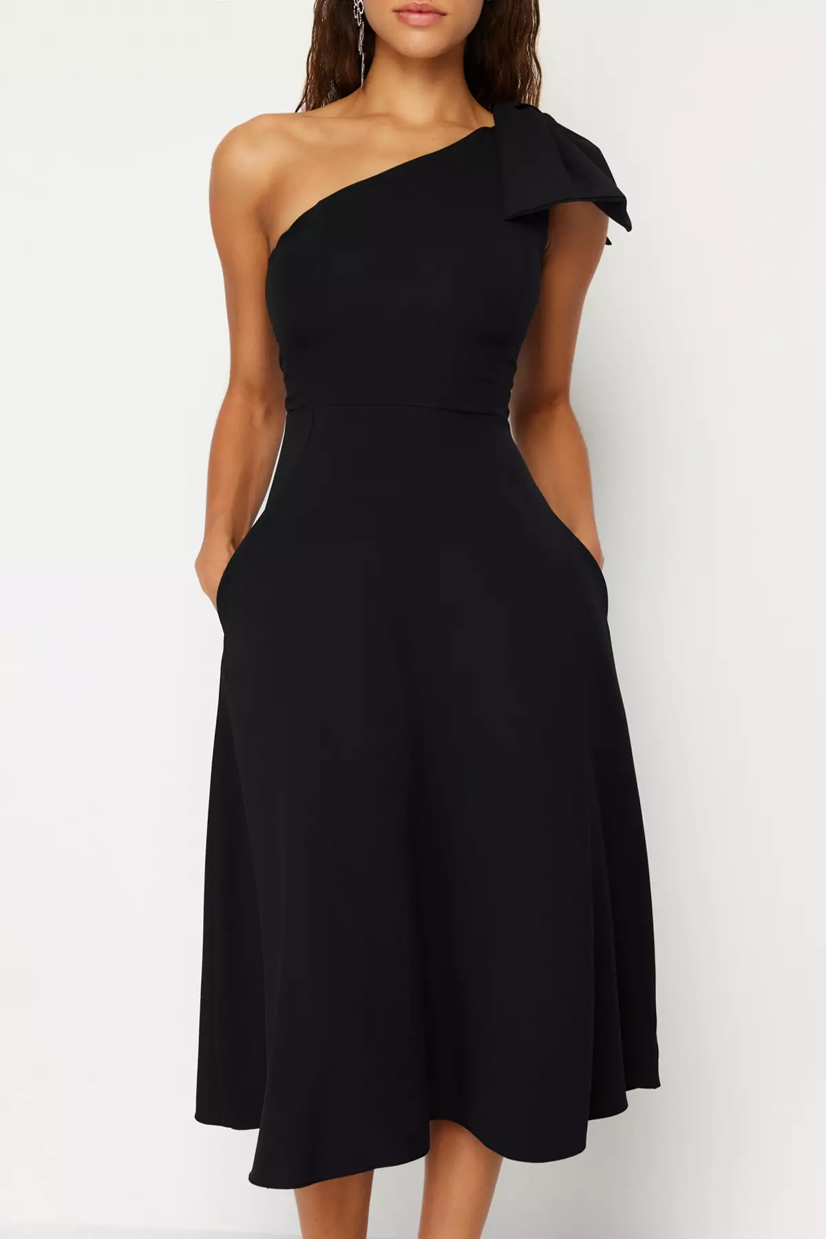 A-Cut Bow Detail Midi Dress