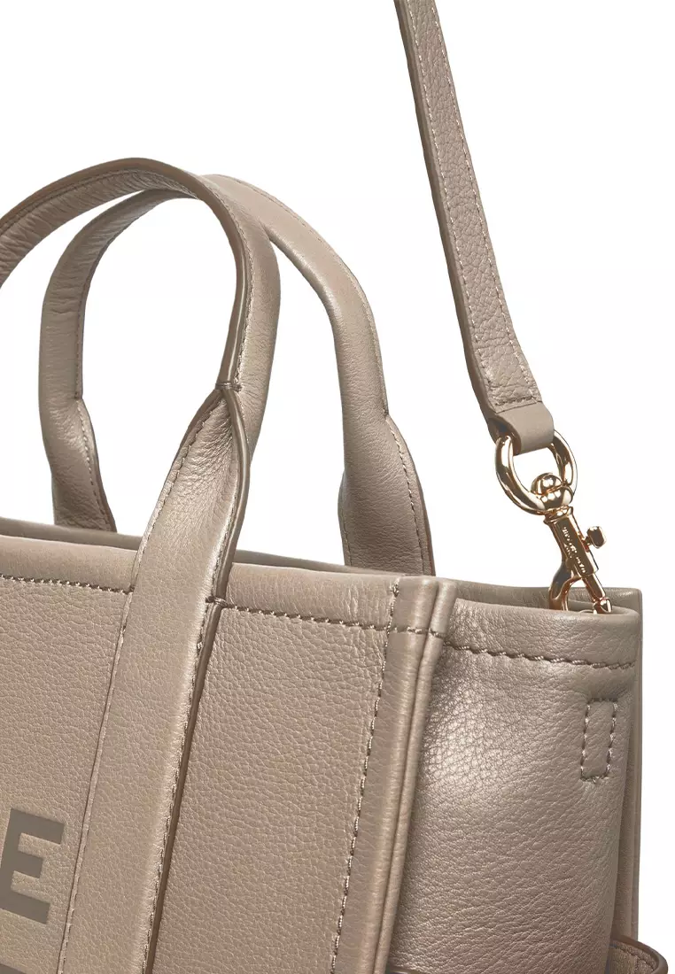Buy Marc Jacobs The Leather Medium Tote Bag Cement H004L01PF21