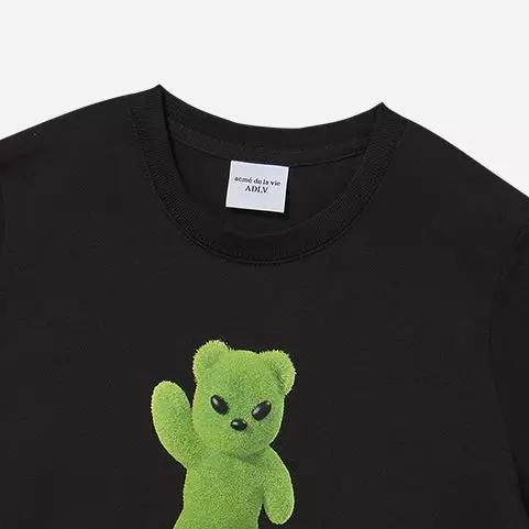 ALIEN BEAR CROP SHORT SLEEVE T-SHIRT BLACK
