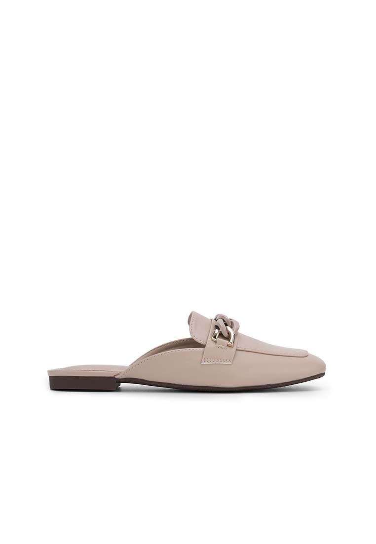 EMBELLISHED CHAIN FLAT MULE LOAFER