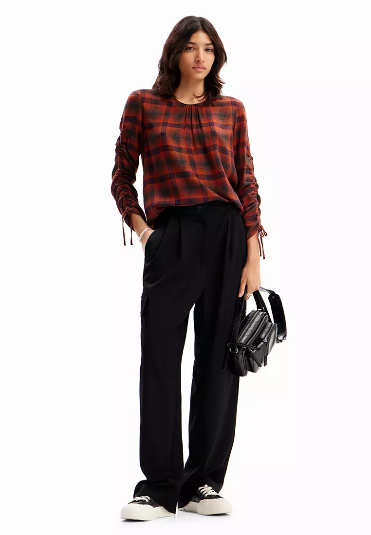 Desigual Woman Adjustable sleeve plaid blouse.