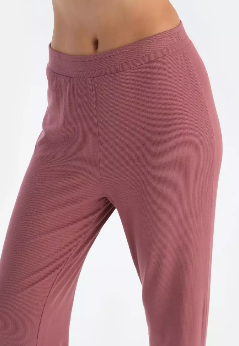 Dusty Rose T-Shirt & Trousers Set, V-Neck, Regular Fit, Long Sleeve Sleepwear for Women