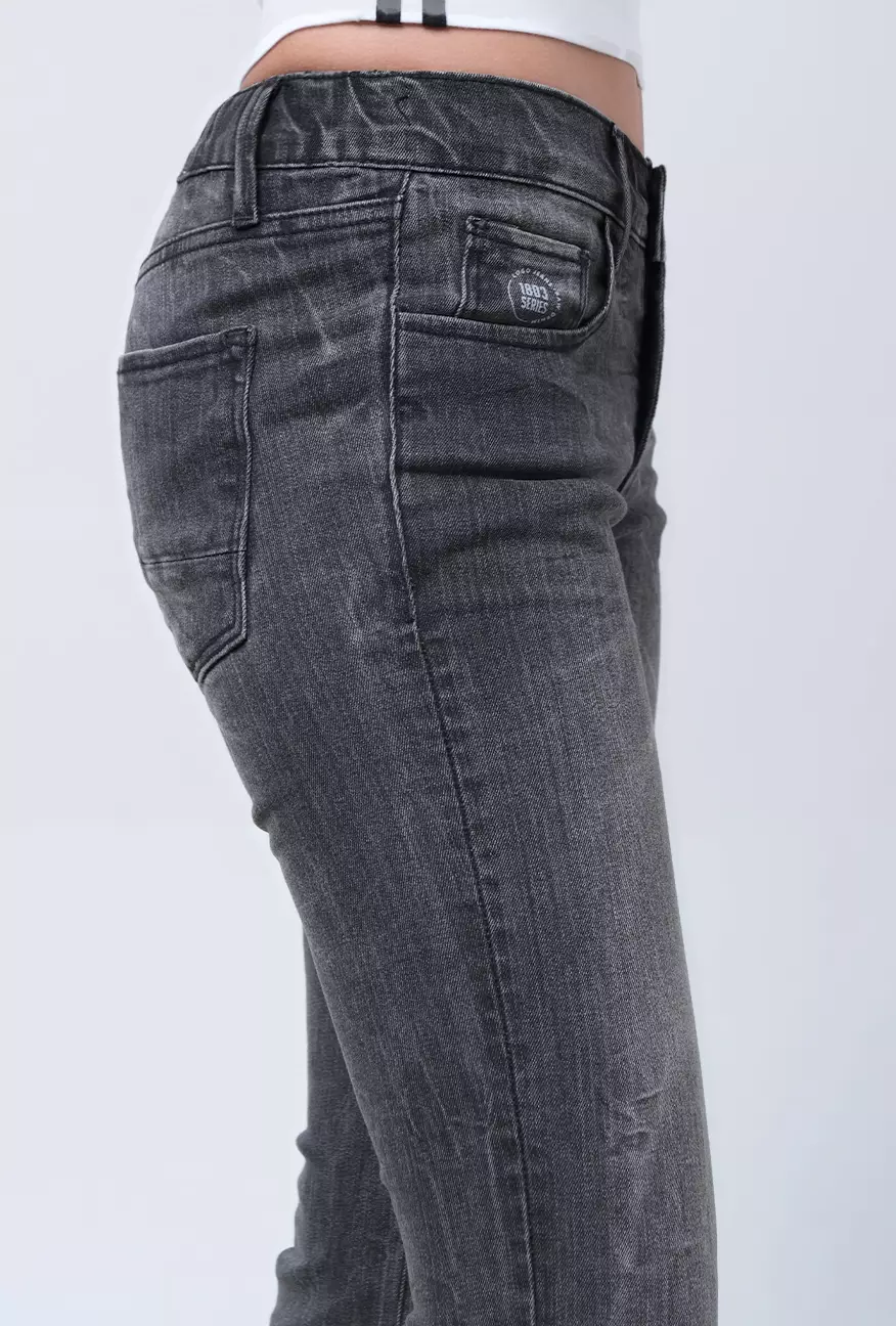 Celana Jeans Wanita Bootcut J6 Series Grey