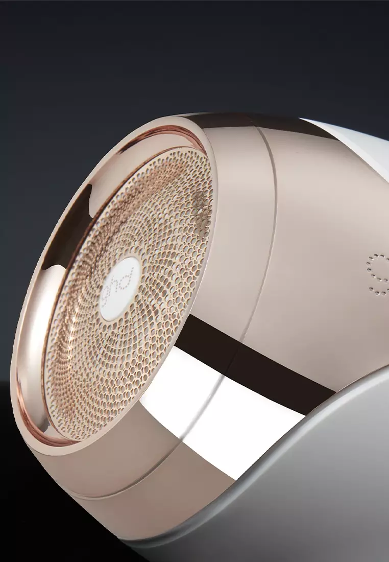 Helios Professional Hair Dryer in White - With aeroprecis™ technology for ultimate styling control and 30% more shine*
