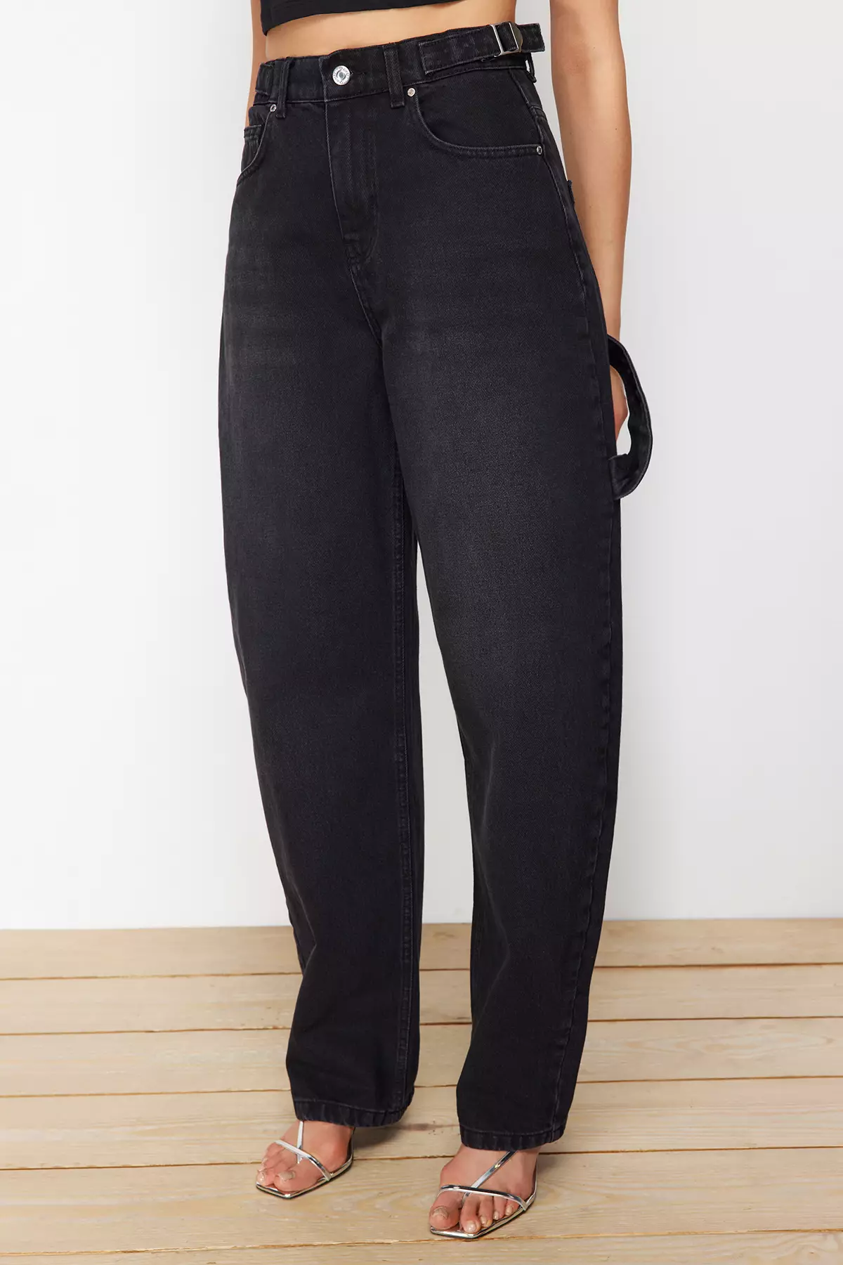 High Waist Loose Jeans