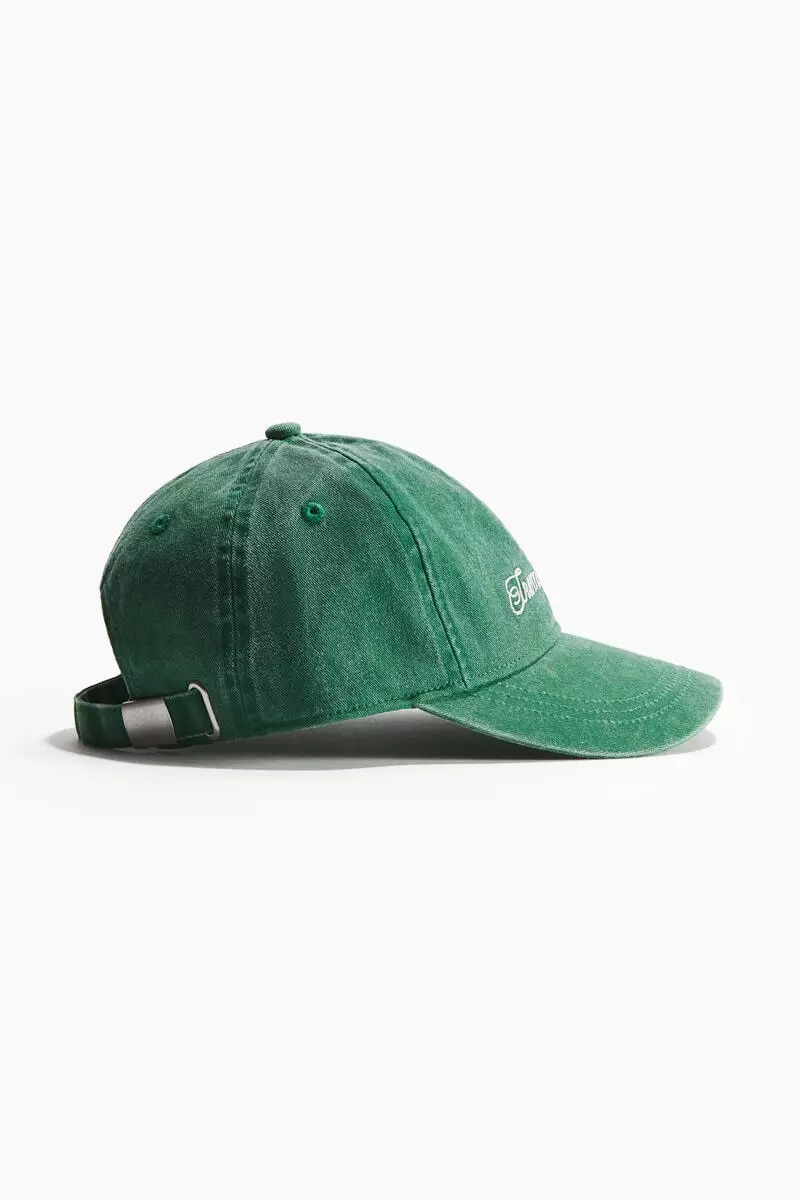 Embroidered-motif twill cap