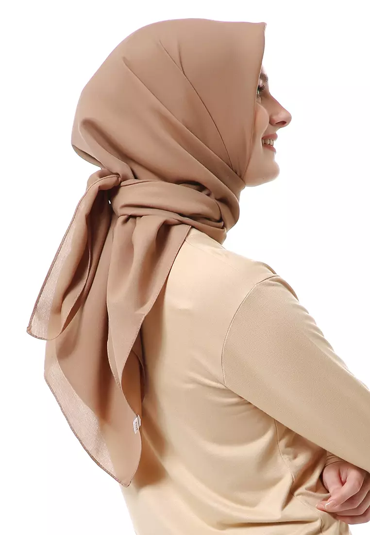 Vierra Jilbab Segiempat Paris Polos Premium Best Style - Milo