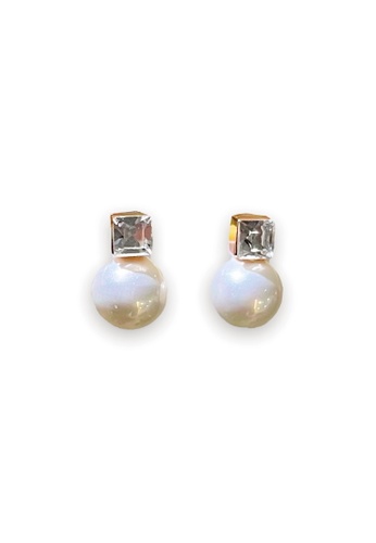 Pretty2u gold Ins Simple Elegant Crystal With Pearl Earrings 315C5AC182DBE6GS_1