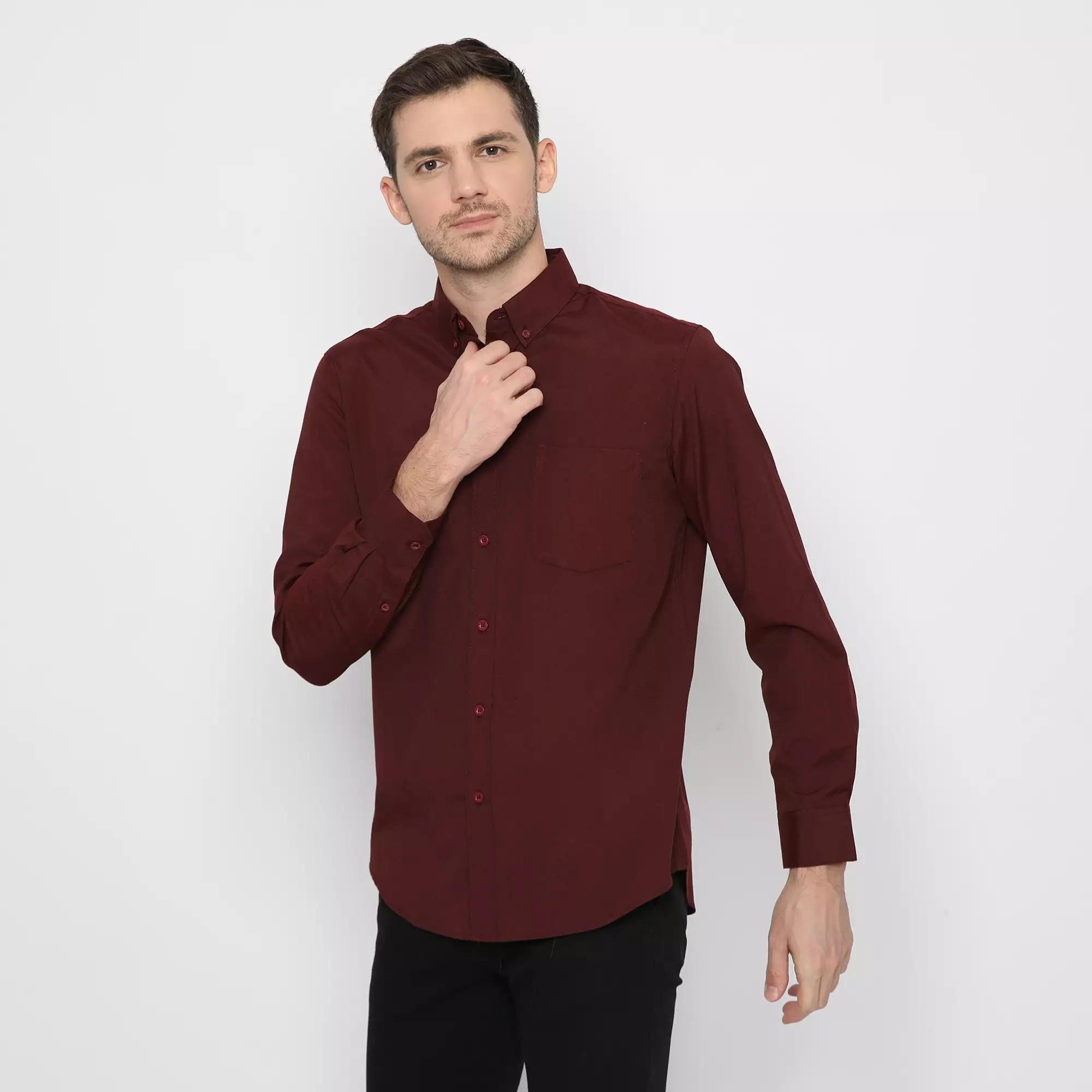 Platini Kemeja Pria Lengan Panjang Basic katun oxford Maroon Tua 66218