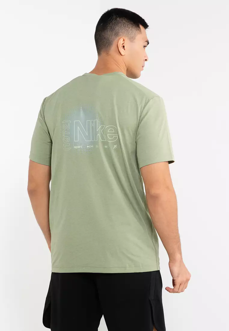 green nike fit