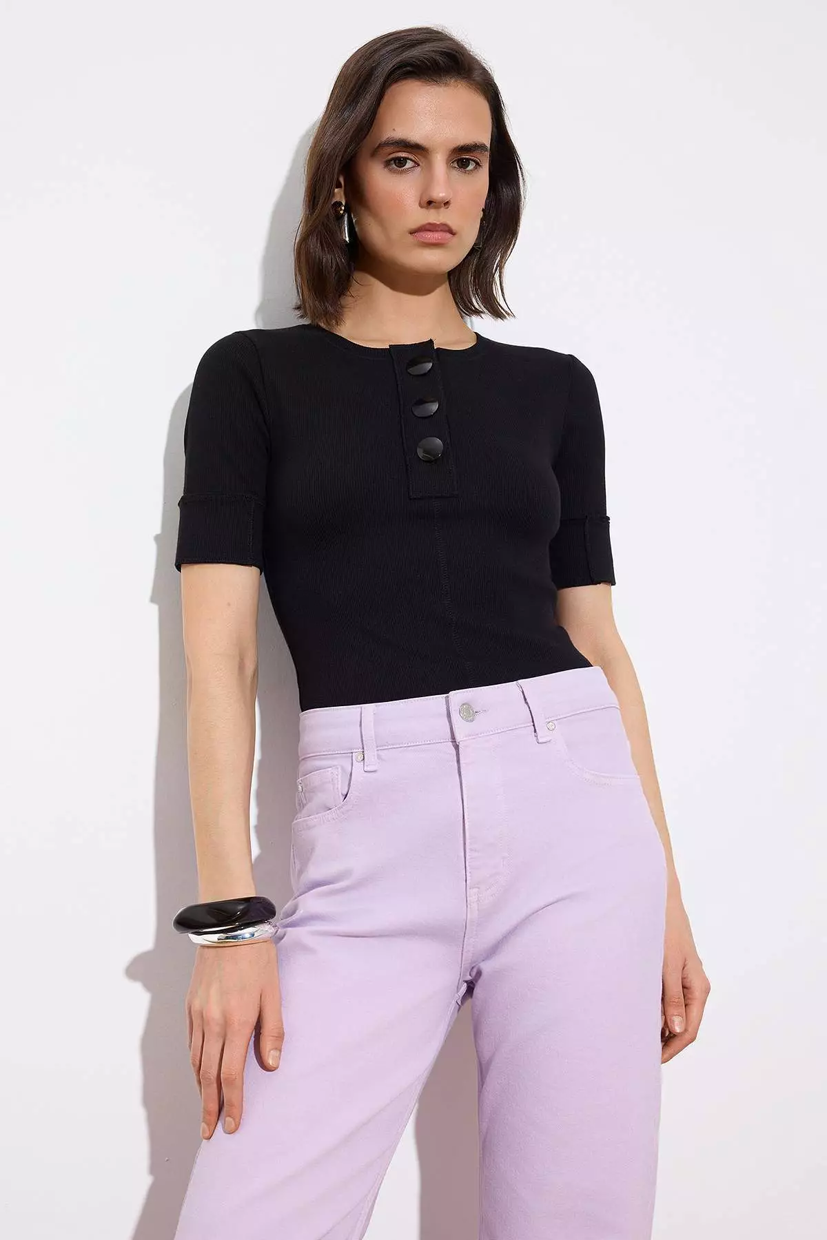 Limited Edition Black Bodycon Short Sleeve Buttoned Corded Fabric Stretchy Knitted Blouse Twoss26Bz473