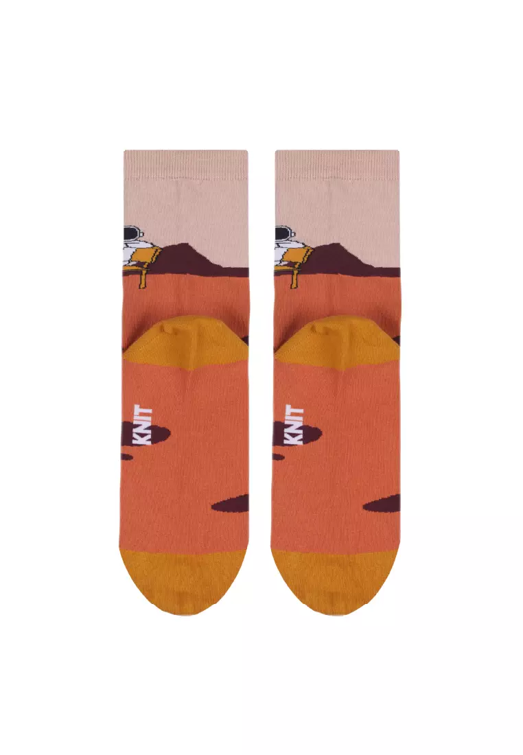 Men's Astronaut (Raw Sienna) Cotton Thin Casual Crew Socks 1 pair KMC531