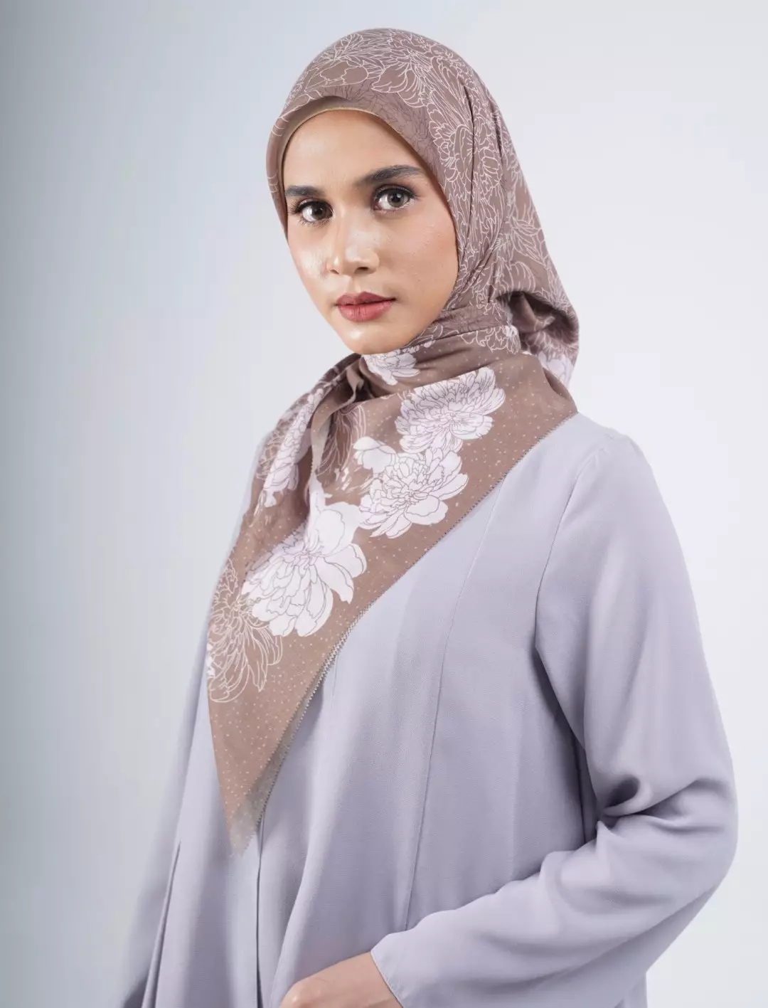 Cezia Printed Scarf Coffee Latte | Hijab Kerudung Segi Empat Motif