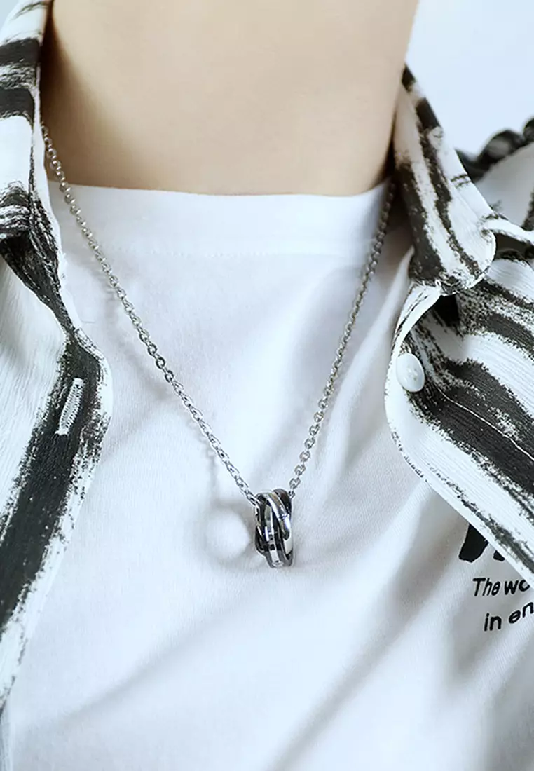 Couples Pendant Necklace Set