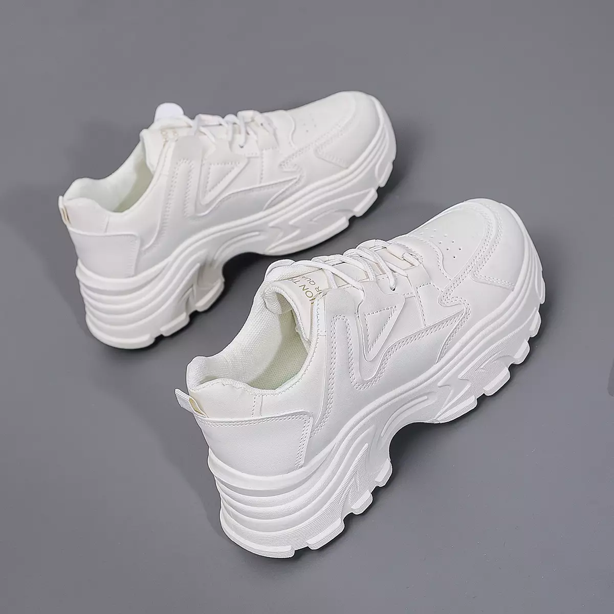 LURAD Sepatu Wanita Hitam Putih Polos Hak Tinggi Sneakers Cewek SM21